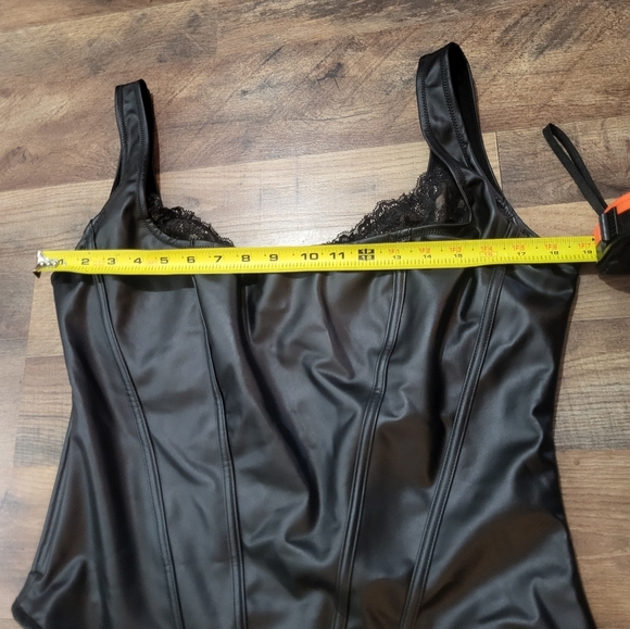 Popilush Black Faux Leather Lace Shapewear Tummy Control Bodysuit Size 3XL - Picture 10 of 11